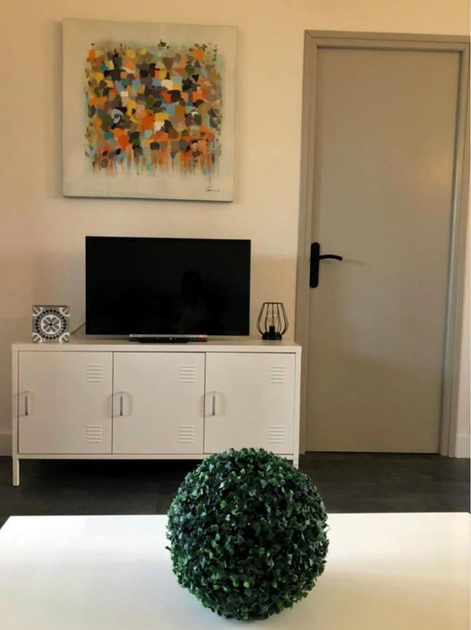 Mora Dell Onda Apartment *